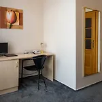 Olympia Hotel 3*