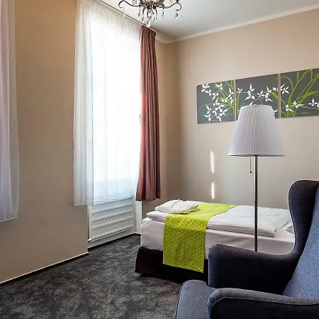 Olympia 3* Česká Lípa